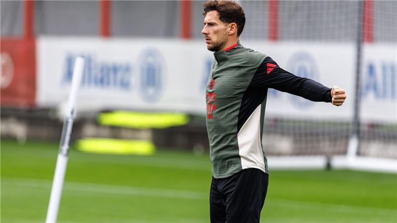 Freut sich nach dem Training im kühlen München auf Sonne in Zypern: Leon Goretzka.