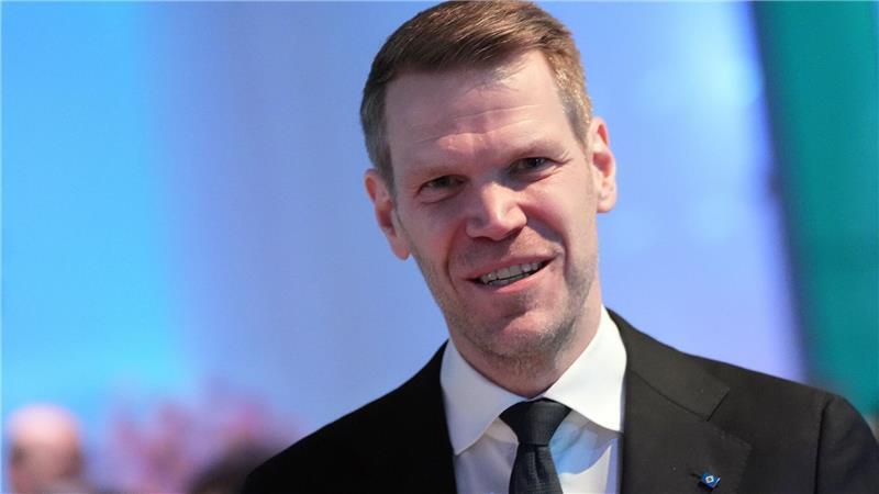 Freut sich über die Vertragsverlängerung seines Chefscouts: Eric Huwer. (Archivbild)