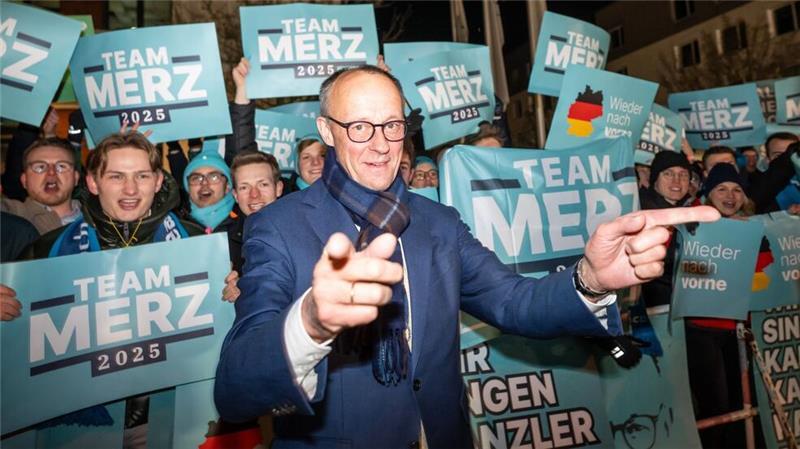 Friedrich Merz kommt zum „Quadrell“, der Vierer-Fernsehrunde der Kanzlerkandidaten.