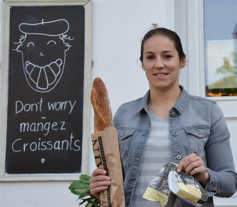 Frisches Baguette zur Einstimmung für die Zeit in Frankreich .