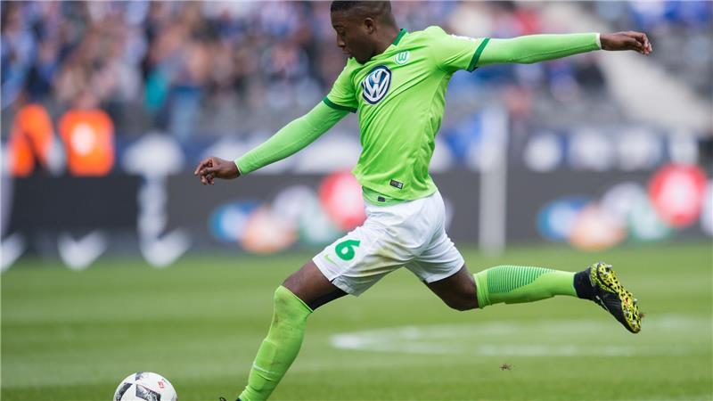 Wer kennt sie noch? Früher beim HSV – jetzt bei der WM Früher beim VfL Wolfsburg: Riechedly Bazoer. (Archivbild)