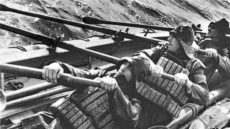 Früher mussten die Seenotretter stundenlang zum Einsatz rudern.