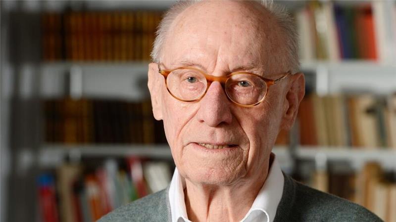 Früherer Daimler-Chef Edzard Reuter mit 96 Jahren gestorben. (Archivbild)