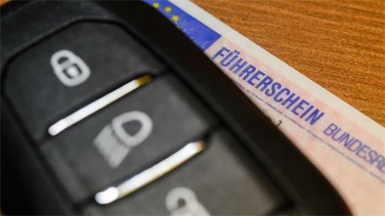 Führerschein: Bis zu 1.000 Euro günstiger?