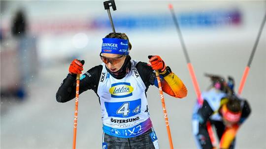 Führt die Weltcup-Gesamtwertung im Biathlon an: Franziska Preuß.