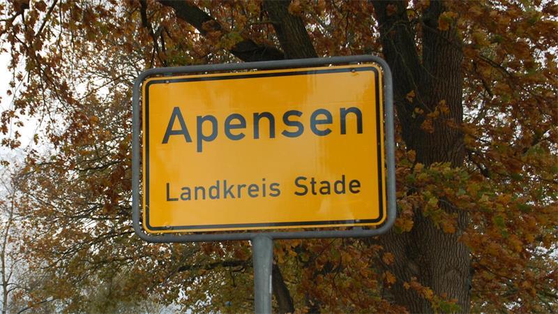 Apensen: Ratsfrau contra Newcomerin – wofür die Kandidatinnen brennen Für Apensens Samtgemeinderat stehen 43 Kandidaten aus sechs Parteien am 13. September zur Wahl.