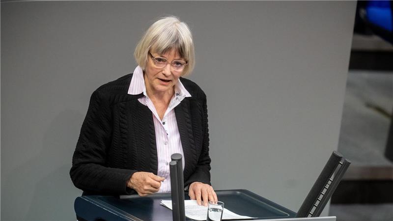 Wo sich das Bürgergeld ändert - Was Ängste auslöst Für Gerrit Huy (AfD) sind die vorhergesagten Einsparungen lachhaft.