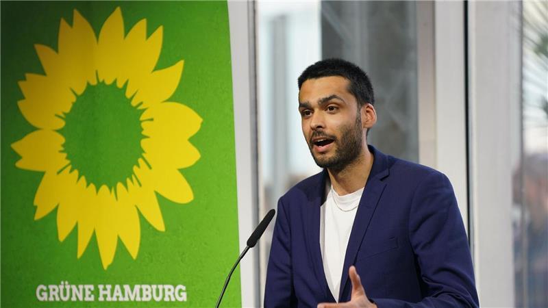 Fegebank: „Es lohnt sich zu regieren“ Für Hamburgs Grünen-Chef Leon Alam trägt der rot-grüne Koalitionsvertrag eine klare grüne Handschrift.