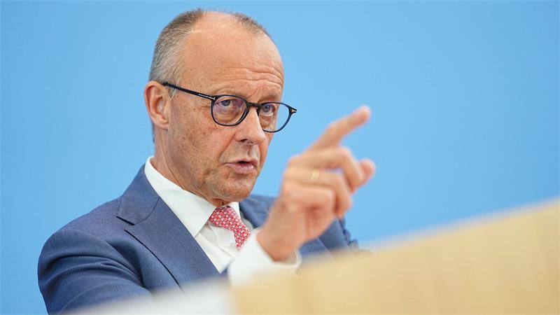 Für Kanzler Friedrich Merz ist ein möglicher Einstieg chinesischer Autobauer in Fabriken deutscher Hersteller keine Lösung der eigenen strukturellen Probleme.