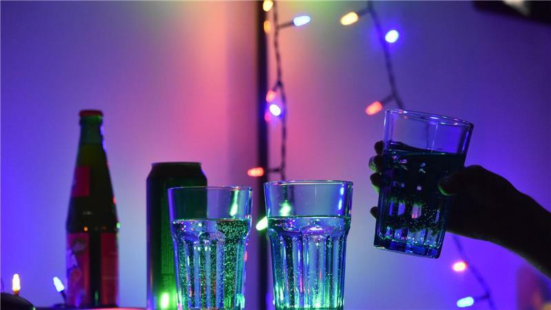 Für K.o.-Tropfen, die als „Vergewaltigungsdroge“ eingesetzt werden, sollen Verbote kommen. (Archivbild) 