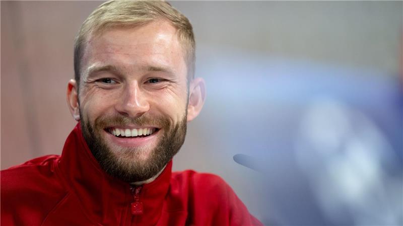 Müller vor Startelf-Einsatz - „Er kann für Magie sorgen“ Für Konrad Laimer ist Thomas Müller einer der größten Spieler.
