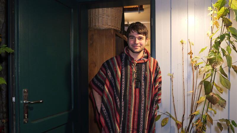 Er lebt in „Deutschlands kleinstem Studentenwohnheim“ Für Musikstudent Vincent Jeremies ist ein Traum wahr geworden, als er den Wohnplatz in dem gerade einmal 19 Quadratmeter großen Wohnheim bekam.