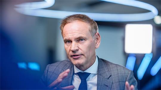 Für Oliver Blume zu hoch: die Arbeitskosten bei VW in Deutschland. (Archivbild)