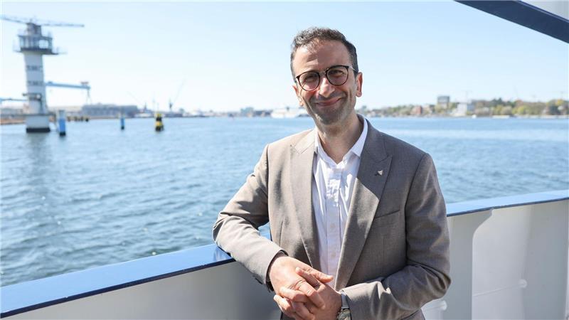 Segeln, Musik und Fußball - Das bringt die Kieler Woche Für Samet Yilmaz ist es die erste Kieler Woche als Oberbürgermeister der Schleswig-Holsteinischen Landeshauptstadt. (Archivbild)