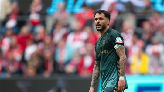 Für Werder-Spieler Bittencourt ist im Abstiegskampf noch alles offen.