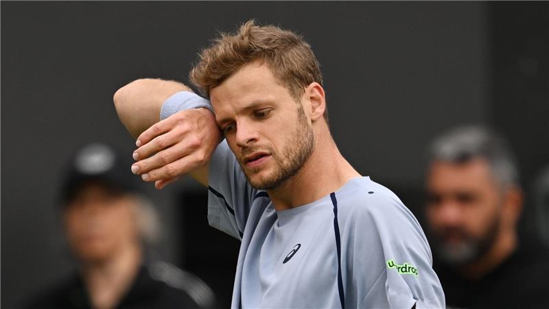 Nach Regen: Tennisprofi Struff scheidet wie Hanfmann aus Für Yannick Hanfmann ist in Stuttgart Schluss.