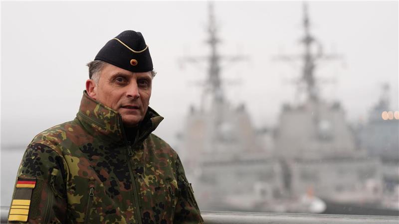 Nato demonstriert Bündnissolidarität bei Steadfast Dart „Für den Marinestützpunkt Kiel ist das natürlich eine sehr starke Herausforderung“, sagte Bundeswehr-Sprecher Frank Martin.