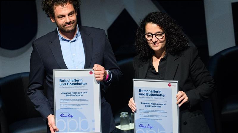 „Gräben tiefer denn je“ - Deutschland nach dem Gaza-Krieg Für den Podcaster Shai Hoffmann hat sich in Deutschland eine Art „politische Fußball-Mentalität“ ausgebreitet: Man müsse sich klar dem Israel- oder dem Palästina-Lager zuordnen. (Archivbild)