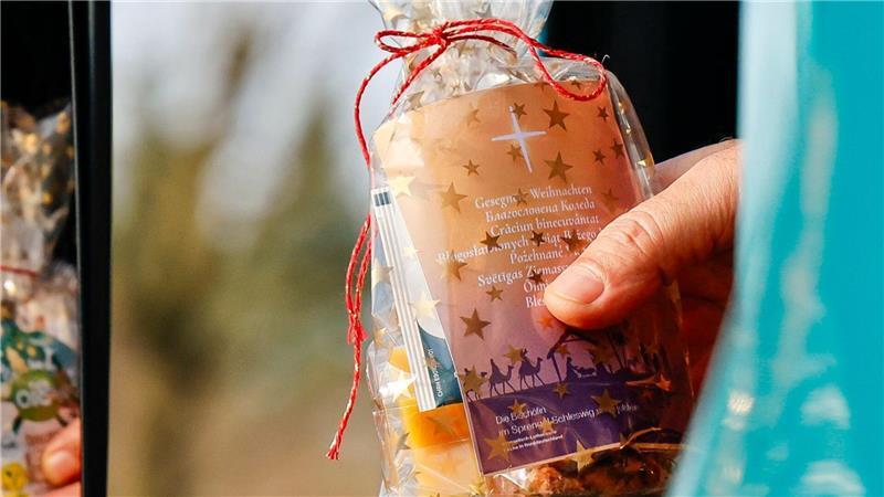 Für die Brummifahrer gab es auch Weihnachtskekse.