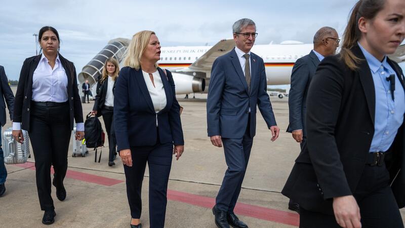 Deutschland und Marokko vereinbaren Sicherheitskooperation Für die Bundesregierung will Innenministerin Nancy Faeser ein Abkommen mit Herkunftsländern von Migranten wie Marokko schließen. Dazu flog sie nach Rabat.