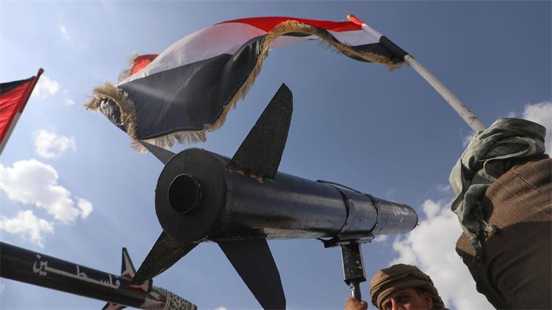 Warum die Gewalt im Jemen wieder aufflammt Für die Huthi bestimmte Waffen aus dem Iran sollen Beobachtern zufolge über den Seeweg in den Jemen geschmuggelt werden. (Archivbild)