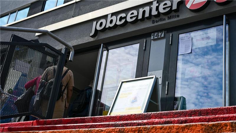 Bürokratieabbau und „Aktivrente“: Was die Koalition plant Für die Jobcenter wird sich nach der geplanten Bürgergeld-Reform voraussichtlich einiges ändern. (Symbolbild)