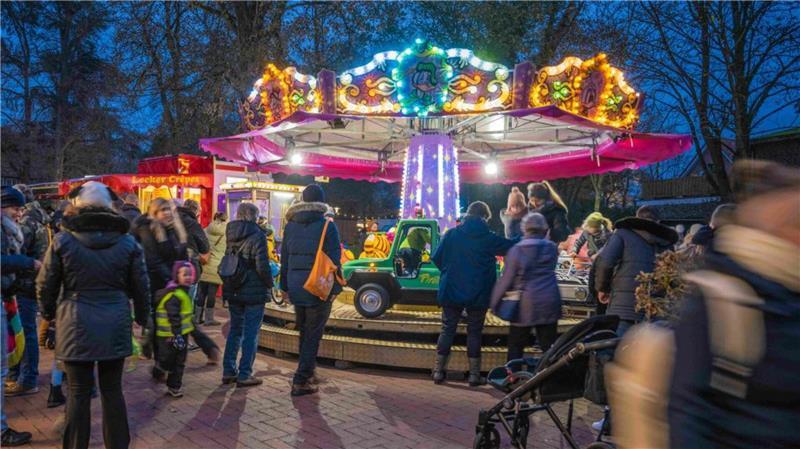 Für die Kleinen gibt es tolle Angebote wie das Karussell.