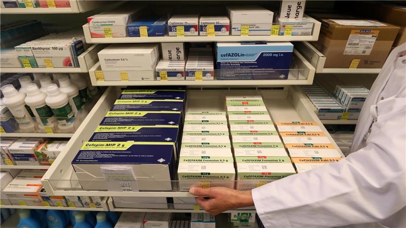 Gender-Sprache: Jetzt wird die Medikamenten-Werbung geändert Für die Umstellung der Hinweistexte auf Medikamentenpackungen gibt es eine Übergangsfrist von fünf Monaten. Foto: dpa