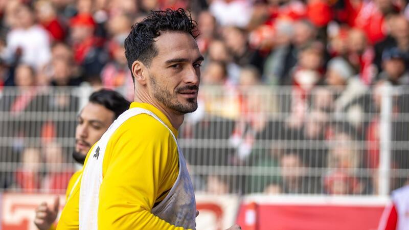 Für die kommenden Länderspiele in Frankreich und gegen die Niederlande soll Hummels nicht nominiert worden sein.
