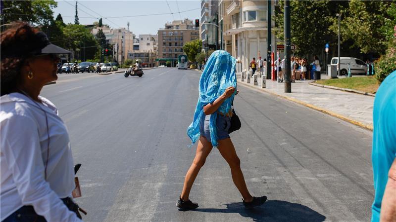 Große Hitze und Brände in Griechenland Für die nächsten Tage herrscht Gluthitze in Athen
