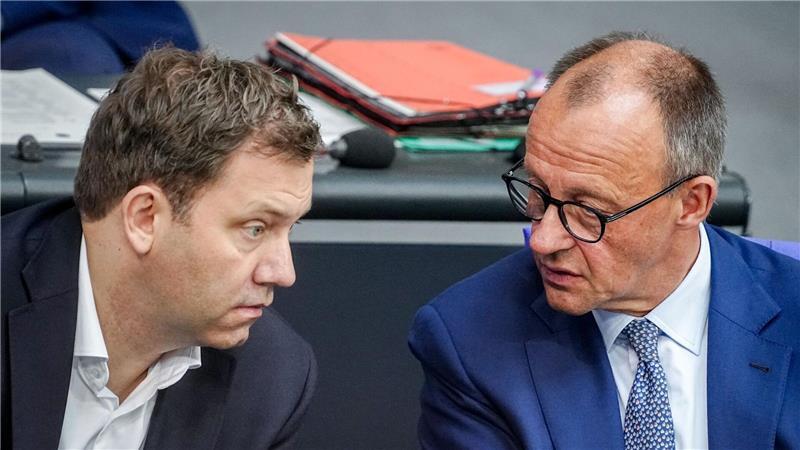 Was man über den Bundeshaushalt 2025 wissen sollte Für die schwarz-rote Regierung ist es der erste Haushalt. (Archivbild)