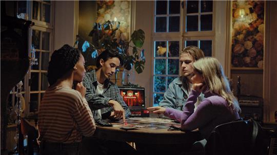 Schön gruseln – schaurige Spiele zu Halloween Für dunkle Herbsttage gibt es viele Gesellschaftsspiele.