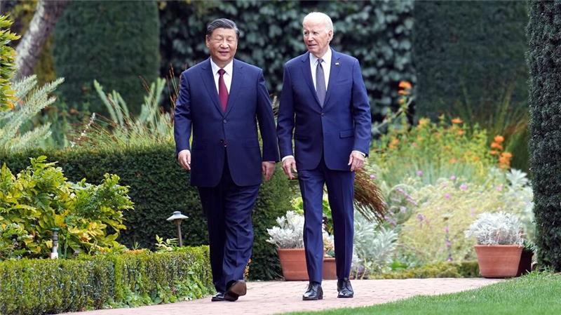 USA: Biden und Xi planen Treffen beim Apec-Gipfel in Peru Für ihr Krisentreffen vor einem Jahr wählten sie einen idyllischen Ort aus. (Archivbild)