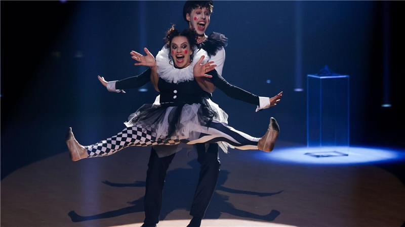 Für ihren Auftritt als Clowns gab es die bislang höchste Jury-Wertung der Staffel.