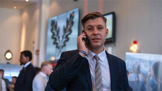 GD-Chef Jean-Pascal Hohm grenzt sich beim Thema Euro von Parteichefin Alice Weidel ab. 