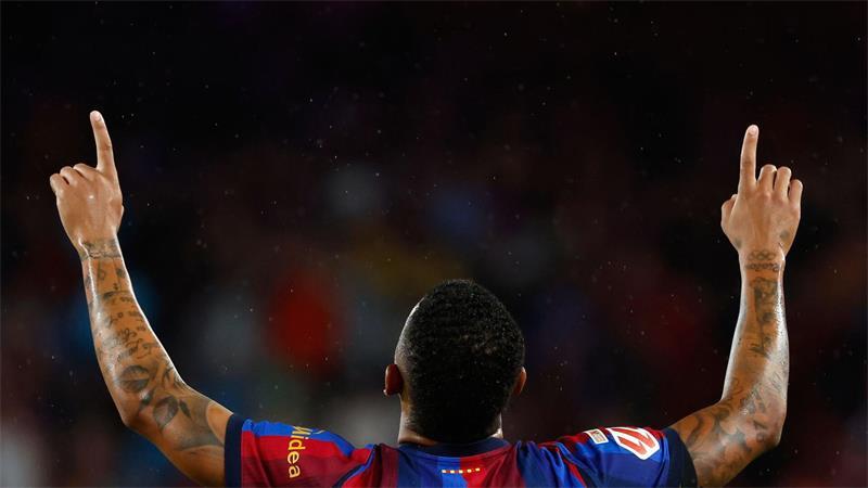 Gabriel Jesus von Barcelona jubelt.