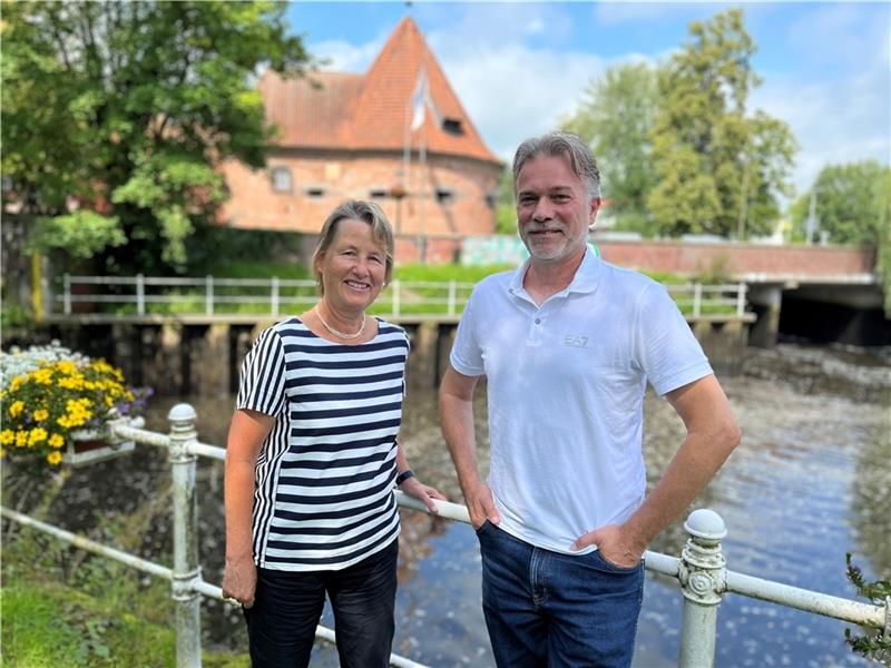 Private Vermieter sind total verunsichert - Experten sollen helfen Gabriele Krause und André Grote sind bei Haus & Grund Buxtehude aktiv. Foto: Wisser