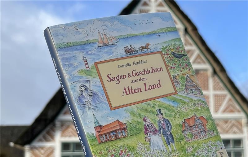 Gästeführerin Cornelia Kenklies liest in Borstel aus ihrem Buch „Sagen und Geschichten aus dem Alten Land“. Foto: Vasel