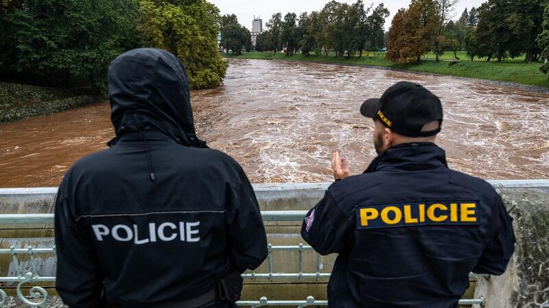 Ganze Regionen in Tschechien leiden unter einem Jahrhunderthochwasser.
