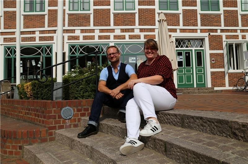 Gastronom Hendrik Teetz schließt seinen Heimathafen in Steinkirchen.