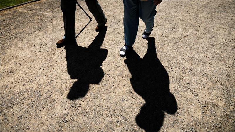Gegen Einsamkeit helfen gemeinsame Freizeitaktivitäten (Archivbild)