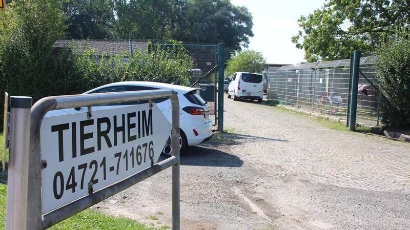 Der Eingang zum Tierheim Cuxhaven.