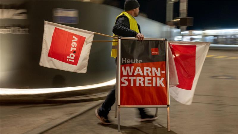 Geht alles gut, haben die Fahrgäste im bayerischen Nahverkehr jetzt erst mal Ruhe vor weiteren Warnstreiks. (Archivbild)