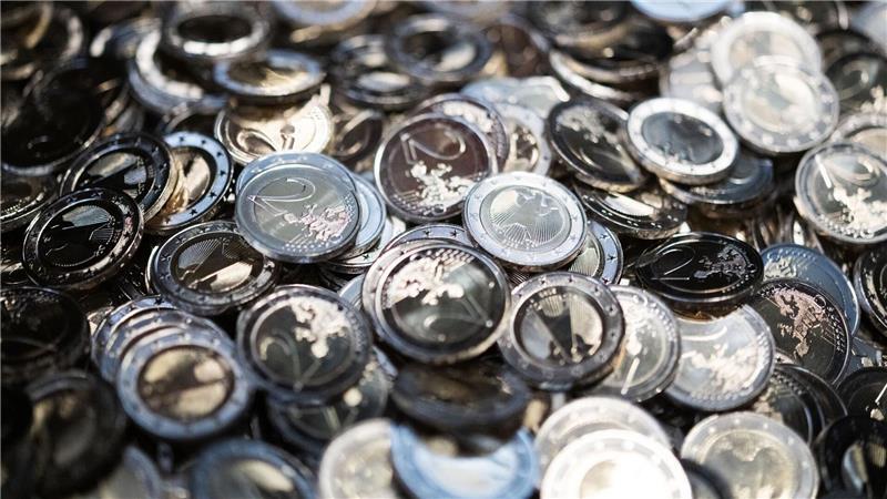 Studie: Kartenzahlung im Einzelhandel wächst weiter Gemessen an der Zahl der Transaktionen ist Bargeld noch immer die beliebteste Zahlungsart. (Symbolbild)