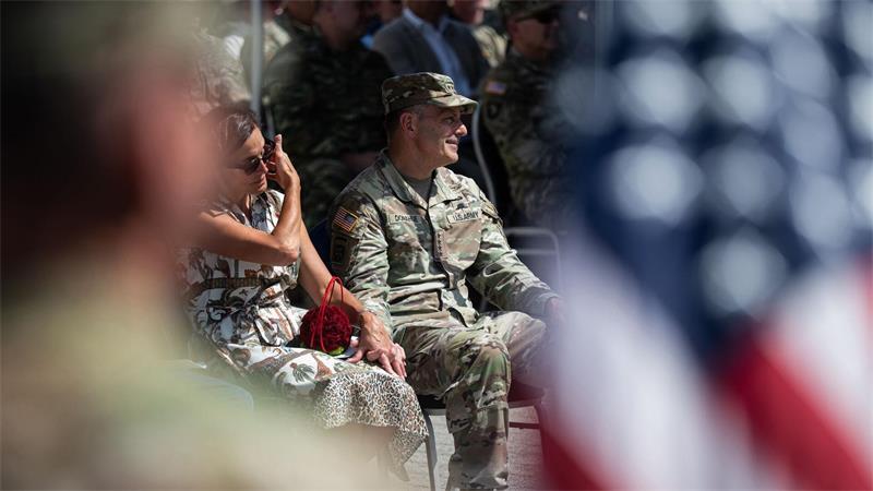 US-General Donahue tritt ab: Nato „stärker als je zuvor“ General Donahue gilt im US-Heer als beliebt.