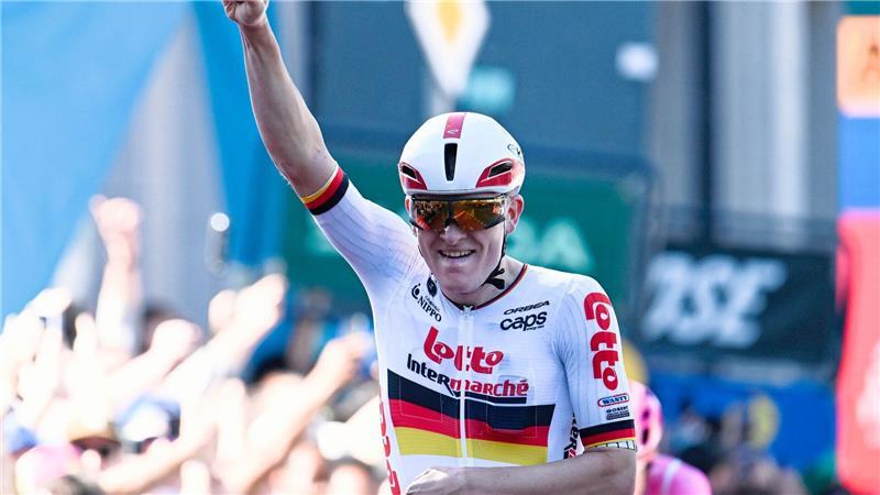 Georg Zimmermann bejubelte einen überraschenden Sieg beim Klassiker Eschborn-Frankfurt.