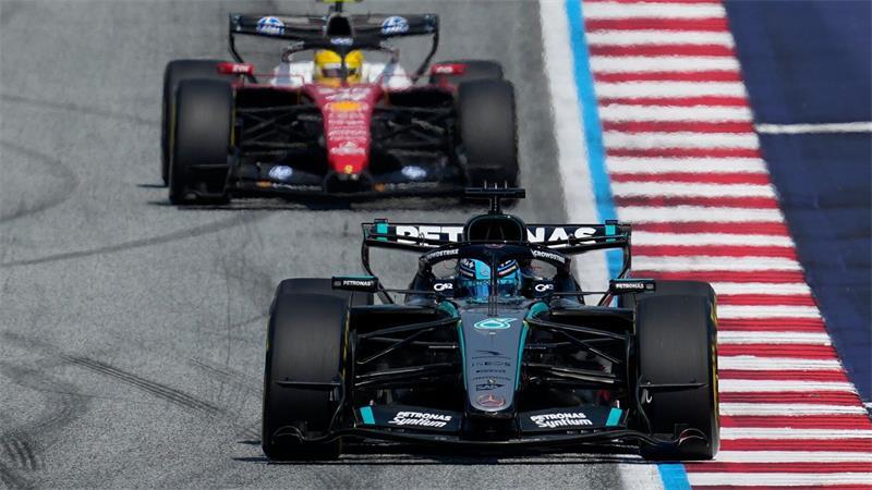 George Russell lag im Mercedes von Anfang an vorn.