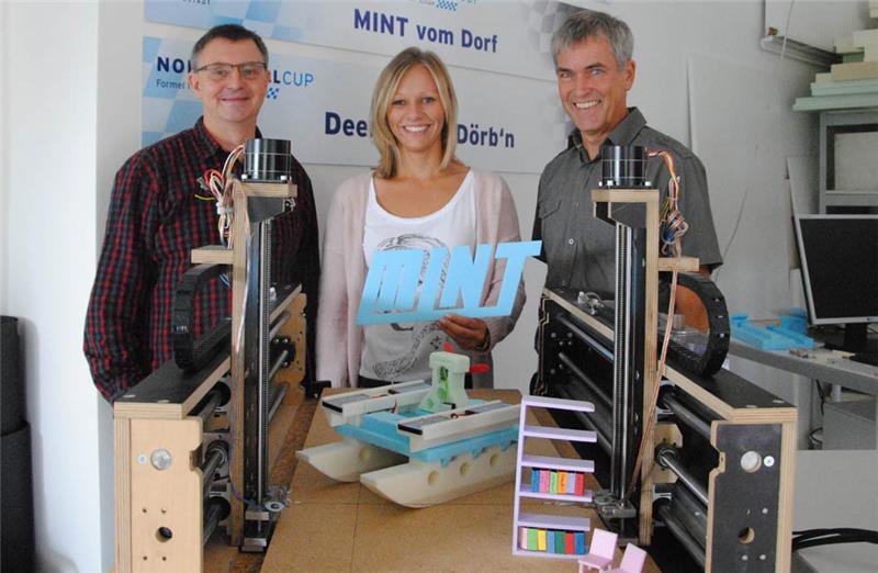 Gerd Iffland (links), Cathrin Meyer und Reinhard Altrock. Foto: Stief