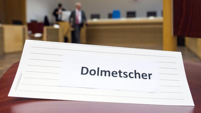 Neue Standards für Gerichtsdolmetscher sind umstritten Gerichtsdolmetscher in Deutschland fürchten schärfere Zugangsbedingungen.