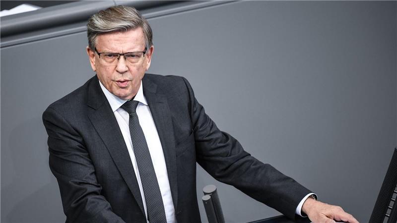 AfD-Fraktion will Bundestagsvize - fünf Männer interessiert Gerold Otten (AfD) kandidierte schon vor Jahren erfolglos für das Vize-Amt. (Archivfoto)